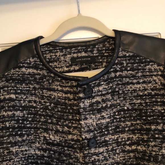 Ann Taylor Blazer - Picture 3 of 8